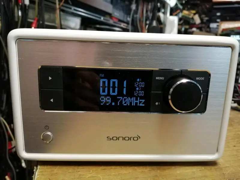 SONORO SO-110, DAB+/FM Digital Radio, guter