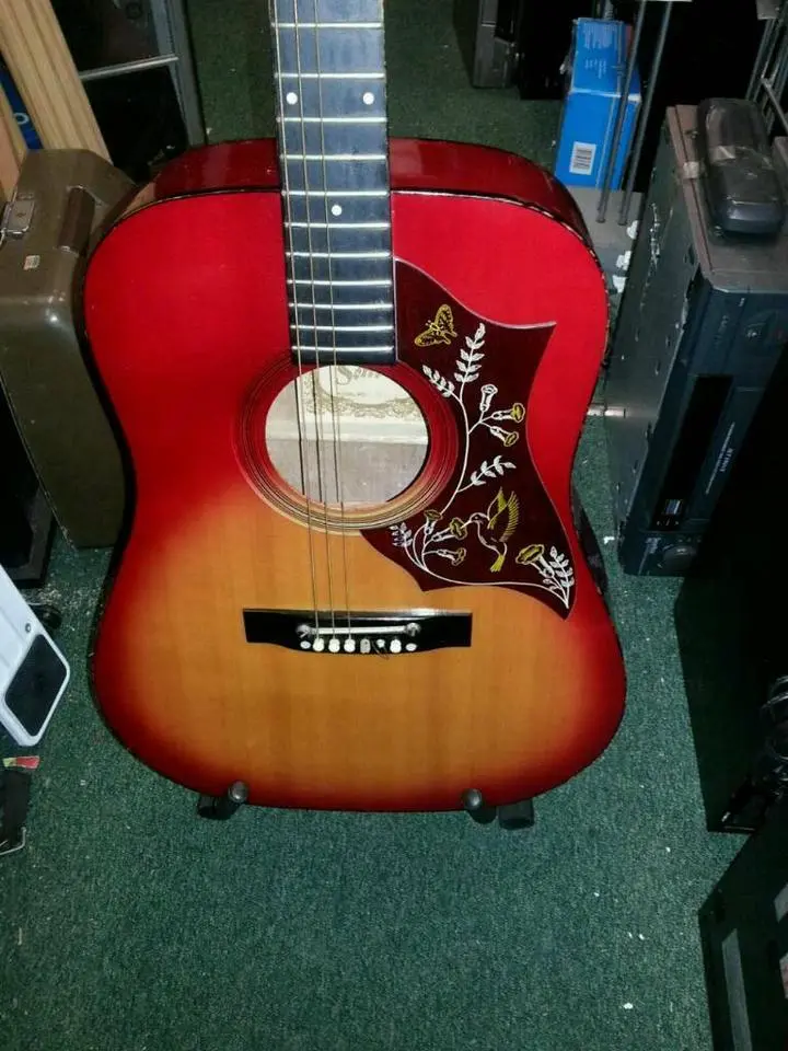 SORRENTO Model Nr. SD 32; Akustik-Gitarre