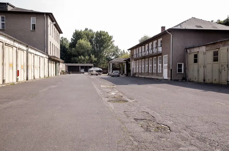 Spike - Parkplatz