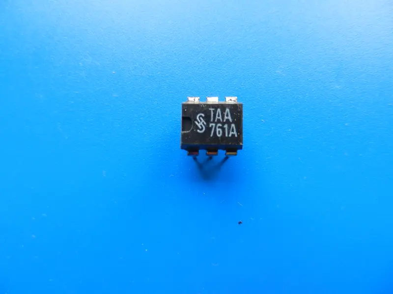 TAA761A IC für GRUNDIG Weltempfänger, Receiver und RPC ... (Kopie)