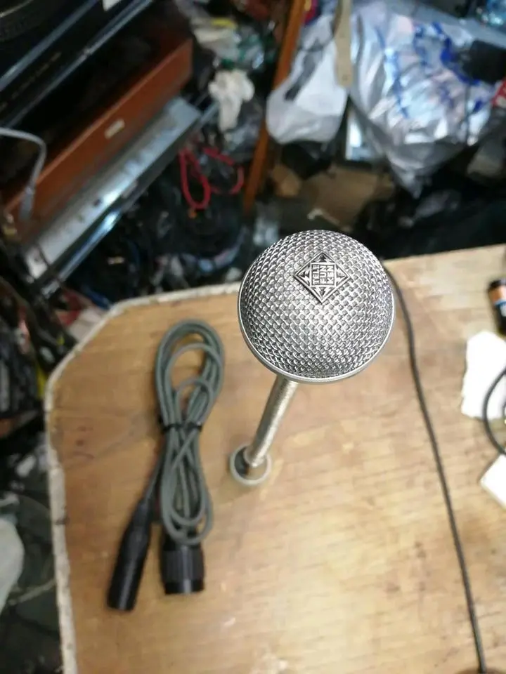 TELEFUNKEN 408, dynamisches Mikrofon, alt, aber guter Zustand!!