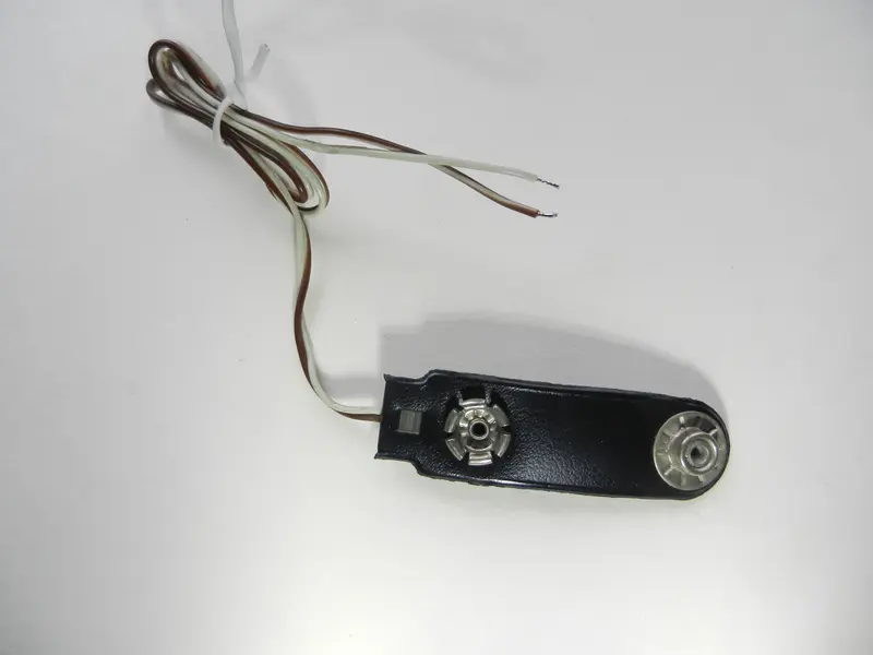 TN12 / TN14 Batterie Anschluss Kabel 2 pol. von GRUNDIG für Radios