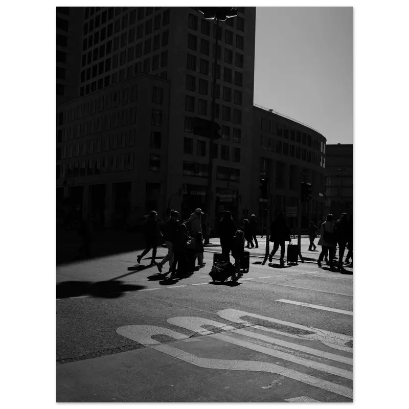 Tom Newfilm - Fine Art Prints - Bahnhof Zoo
