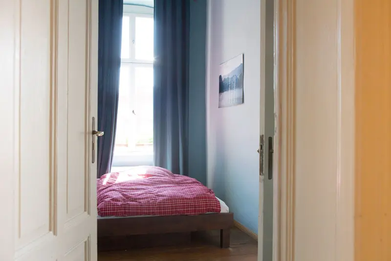 Tone - Schlafzimmer