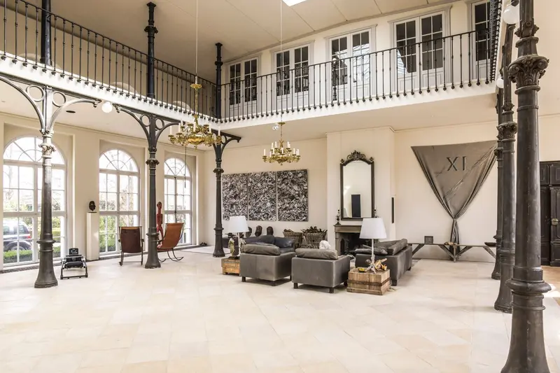 Tyler - Saal