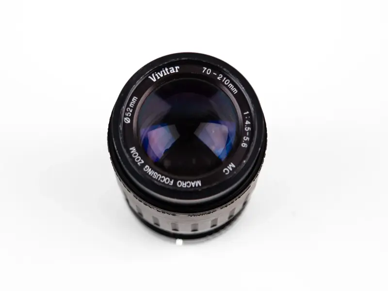 Vivitar Macro 70–210mm f/4.5–5.6 MC – Vintage Telephoto Zoom