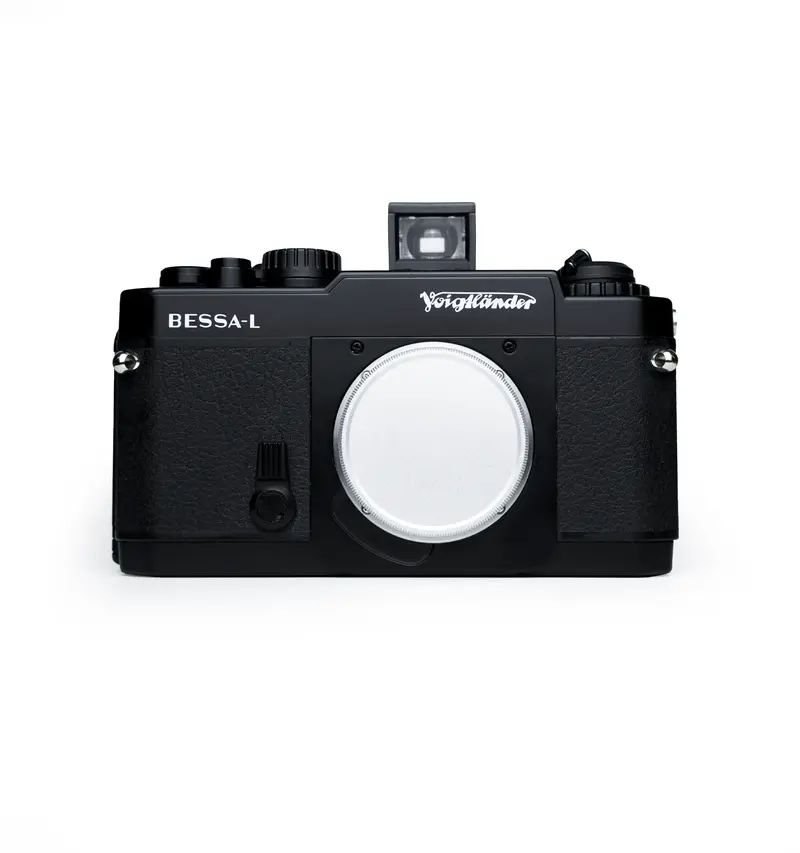 Voigtländer Bessa-L with 28 mm Viewfinder