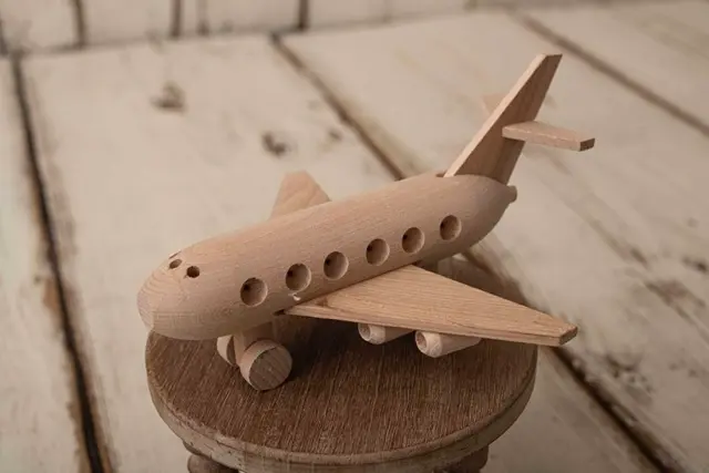 WOODEN BOING