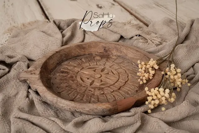 Wooden platter
