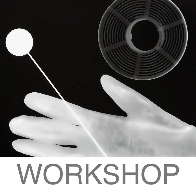 Workshop - Schwarzweiß Dunkelkammer - Fotogramm Technik (Kira Enss - Hamburg)
