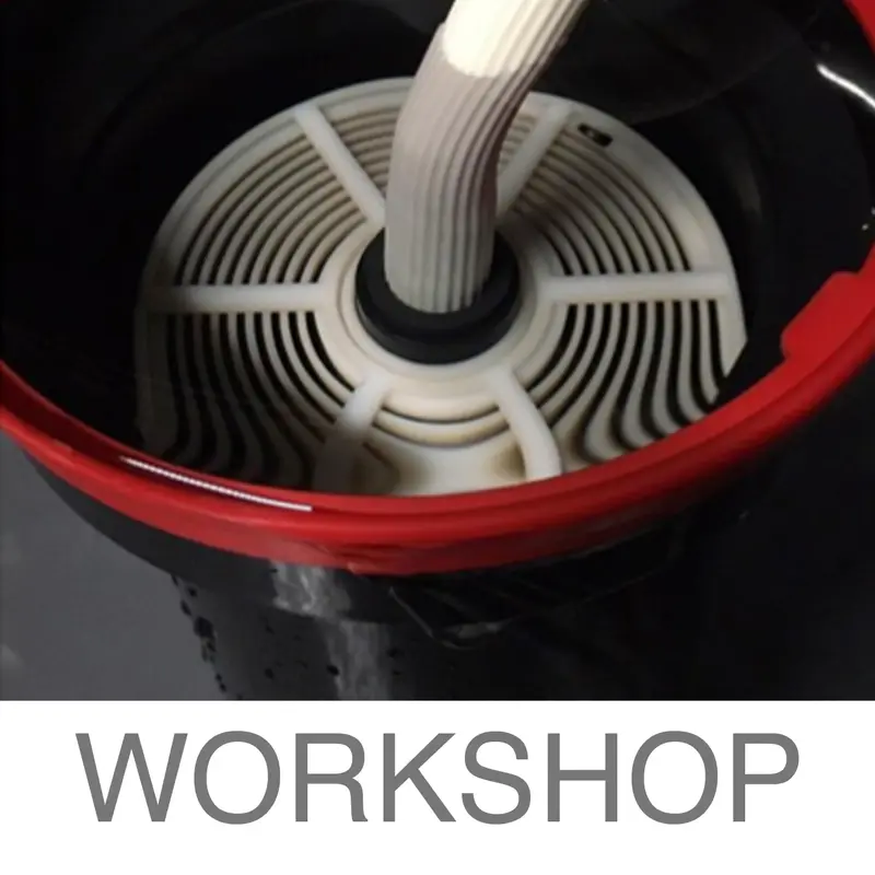 Workshop - Schwarzweiß Filmentwicklung und Kontaktprint (Kira Enss - Hamburg)