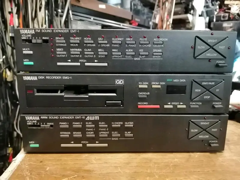 YAMAHA EMT-10, EMQ-1 und EMT-1 und 2 neue Packungen Disks!!