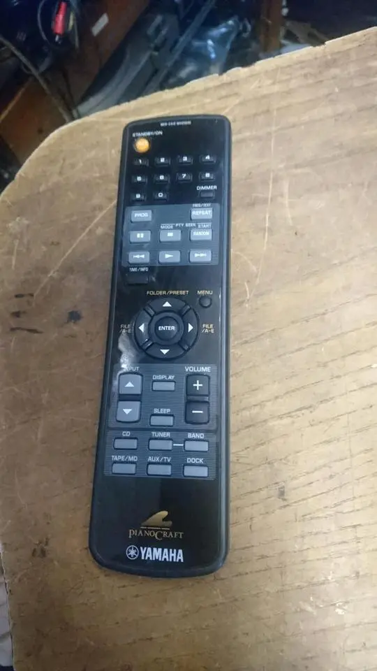 YAMAHA MCR-E410 WH25640, Original-Fernbedienung